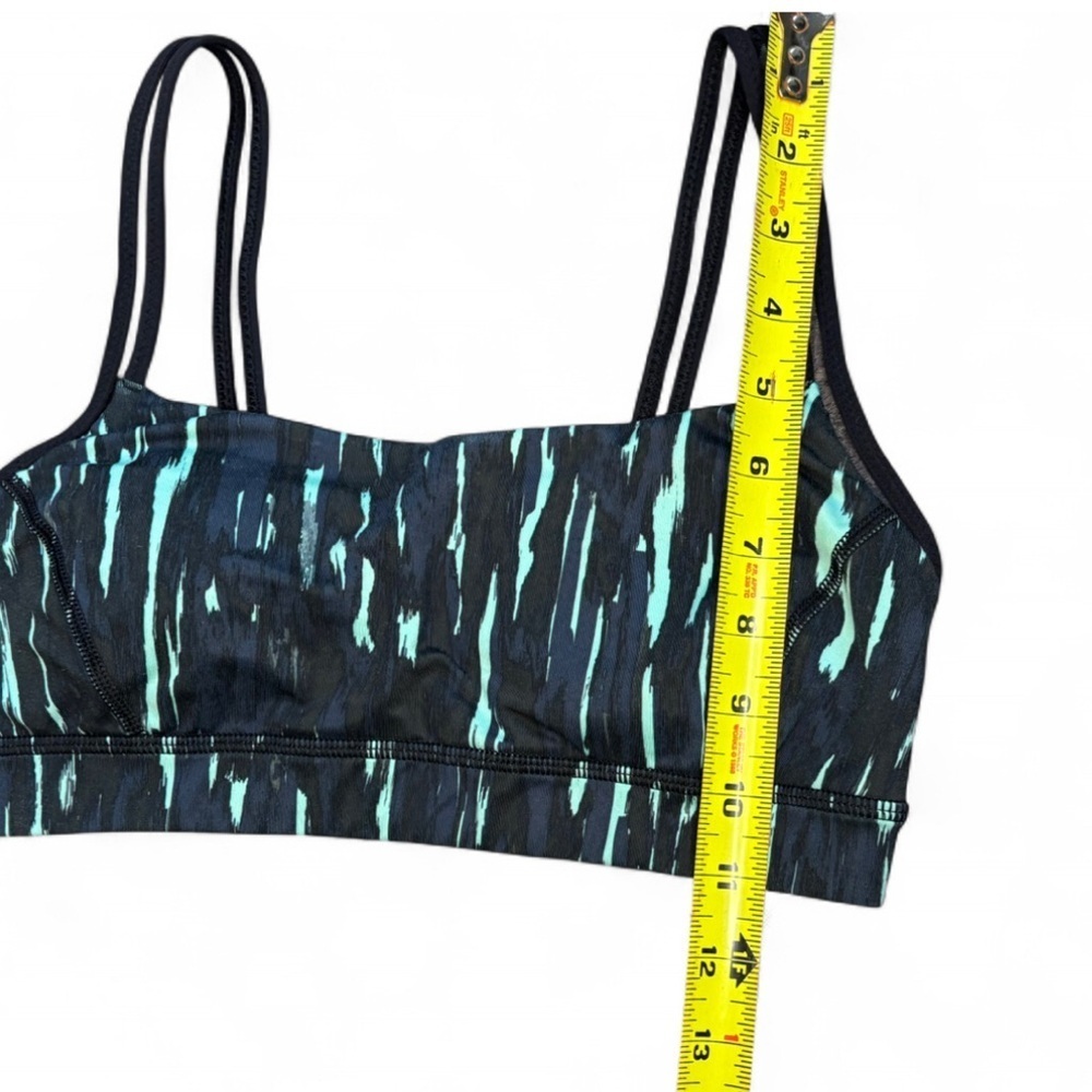 Lululemon Straight Up Bra Painted Animal Menthol Black Size 6 - Picture 4 of 5